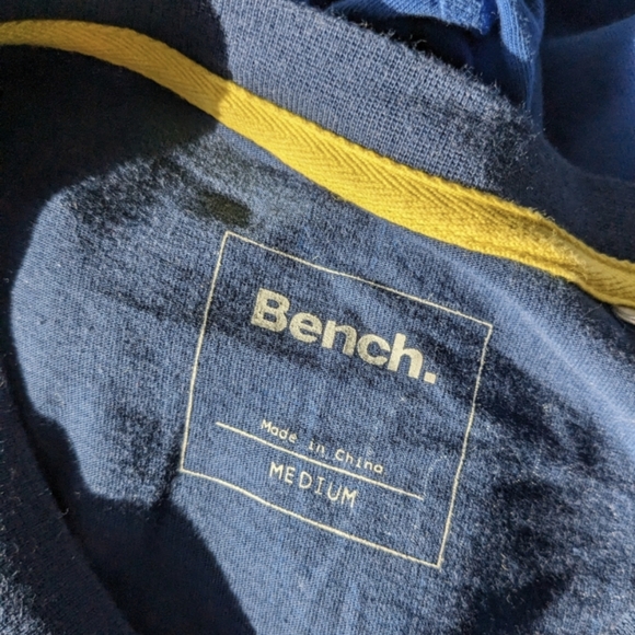 (127) Men Tee Shirt Bundle - Picture 3 of 7